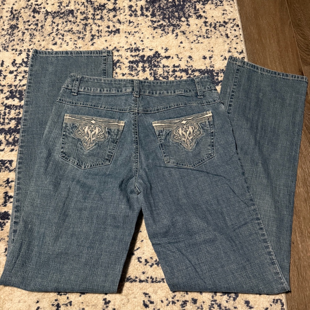 Point Zero Women's Medium Blue Boot Cut Jeans with Embroidered Back Pockets